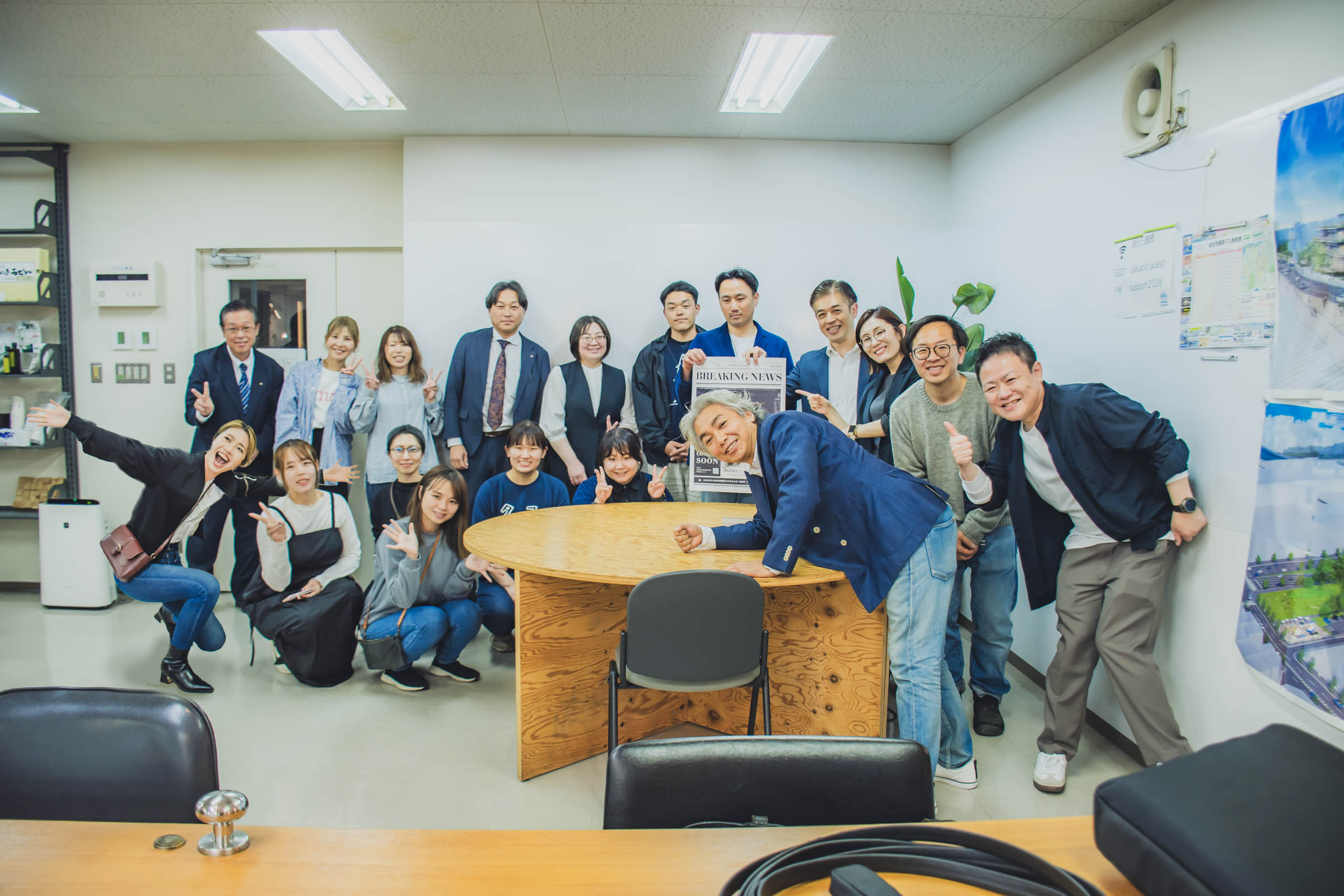 チャレンジショップ　プレゼン大会　集合写真